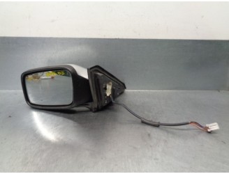 Replacement left wing mirror for Volvo V40 estate diesel CAT OEM IAM reference 30800263 5 PINS 5 DOORS