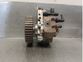 Recambio de bomba inyeccion para volvo v40 familiar diesel cat referencia OEM IAM 8200108225 0445010075 BOSCH