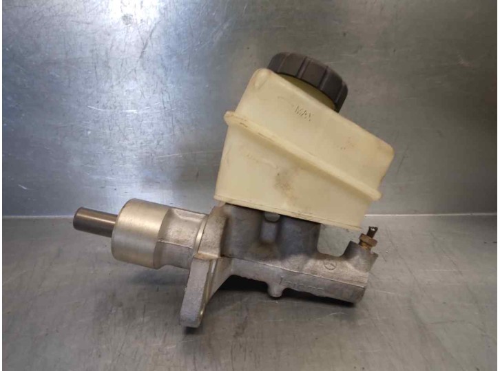 Recambio de bomba freno para mercedes-benz clase c (w202) berlina 180 (202.018) referencia OEM IAM A0054305901  