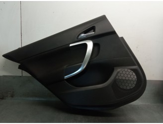 Recambio de guarnecido puerta trasera izquierda para opel insignia a sports tourer (g09) 2.0 cdti (35) referencia OEM IAM 133276
