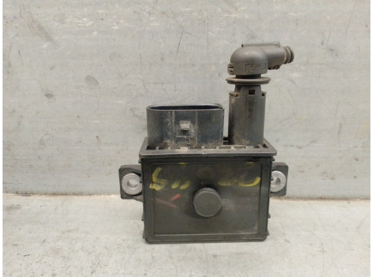 Recambio de caja precalentamiento para bmw 3 (e90) 320 d referencia OEM IAM 778682107  