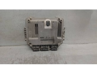 Replacement engine control unit (ECU) for Renault Megane II Berlina 5p 1.9 dCi diesel OEM IAM reference 8200184294 0281010769 BO