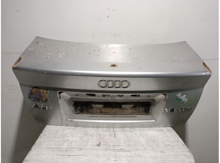 Recambio de porton trasero para audi a4 berlina (b5) 1.9 tdi referencia OEM IAM 8D5827023P 8D5827023P 