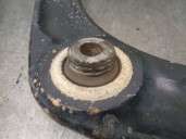 Recambio de brazo suspension inferior delantero izquierdo para peugeot partner kombi access referencia OEM IAM 557452  