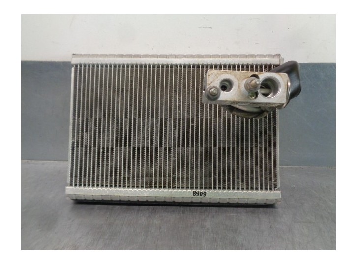 Recambio de evaporador aire acondicionado para peugeot partner kombi access referencia OEM IAM A311010E0A 6461K9 