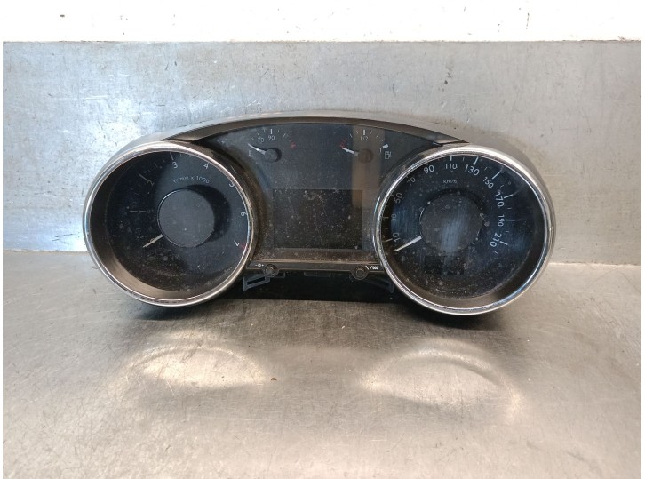 Recambio de cuadro instrumentos para peugeot 3008 1.6 16v referencia OEM IAM 9674982480 9666626080 