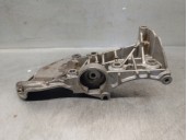 Recambio de soporte alternador para renault megane ii berlina 3p 1.5 dci diesel referencia OEM IAM 8200425034 
