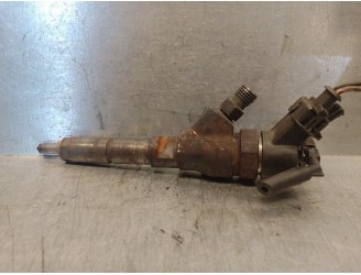 Recambio de inyector para peugeot expert kombi 2.0 hdi (dw10bted) referencia OEM IAM 9635196580 0445110008 BOSCH