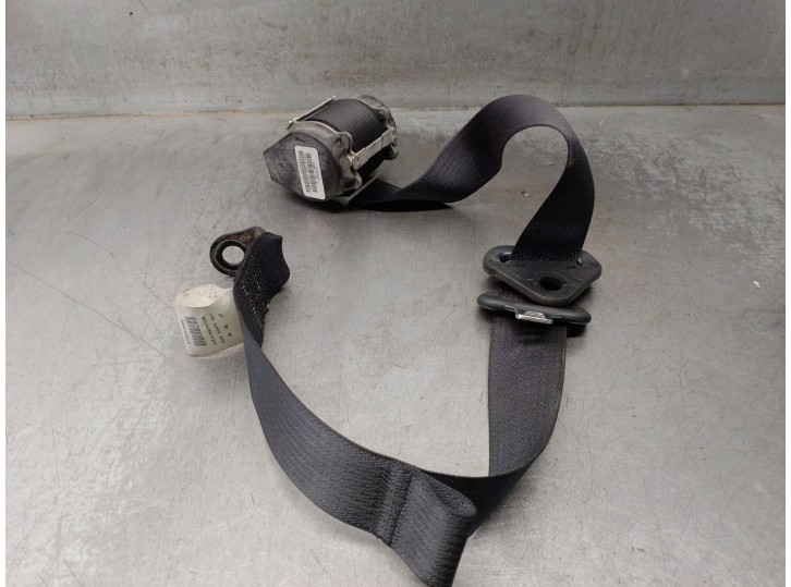 Recambio de cinturon seguridad trasero izquierdo para jeep compass 2.0 crd cat referencia OEM IAM P1GE73XDVAB  5 PUERTAS
