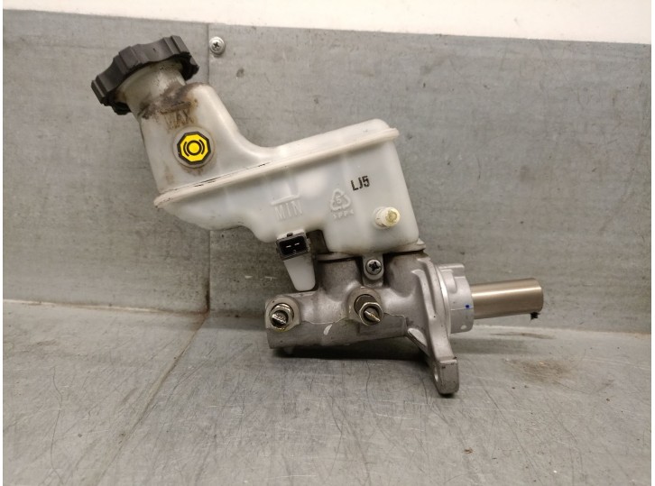 Recambio de bomba freno para ssangyong xlv suv e-xgi 160 referencia OEM IAM 173910 173910 