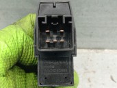 Recambio de mando elevalunas trasero izquierdo para volvo v40 station wagon (645) 1.9 di referencia OEM IAM 30889758 