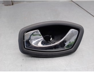Recambio de maneta interior trasera izquierda para renault captur 1.5 dci diesel fap energy referencia OEM IAM 806700006R  5 PUE