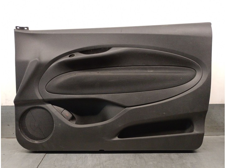 Recambio de guarnecido puerta delantera derecha para fiat 500e (332_) elektro 3+1 (fa1) referencia OEM IAM 7357513430 735726482 