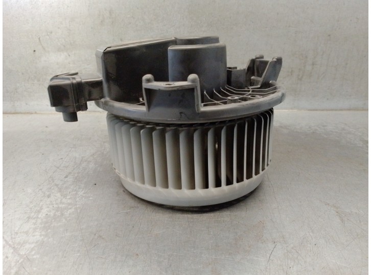 Recambio de motor calefaccion para jeep compass 2.0 crd cat referencia OEM IAM AY2727005011 5191347AC 