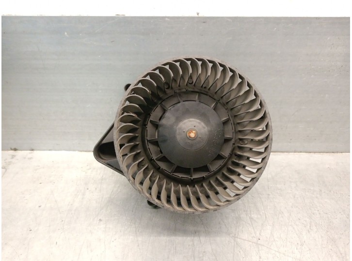 Recambio de motor calefaccion para audi a4 berlina (8ec) 2.0 tdi referencia OEM IAM 8E1820021E 8E1820021E VALEO