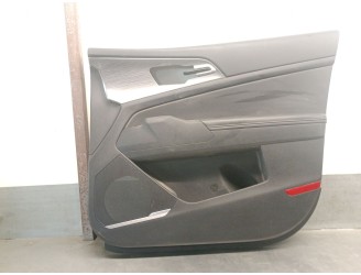 Recambio de guarnecido puerta delantera derecha para kia sportage v (nq5) 1.6 t-gdi referencia OEM IAM 82365R2000WK 
