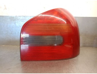 Recambio de piloto trasero derecho para audi a3 (8l1) 1.8 t referencia OEM IAM 8L0945096A 8L0945096A 