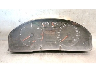 Recambio de cuadro instrumentos para audi a4 b5 (8d2) 1.9 tdi referencia OEM IAM 8D0919861A 8D0919861AX 