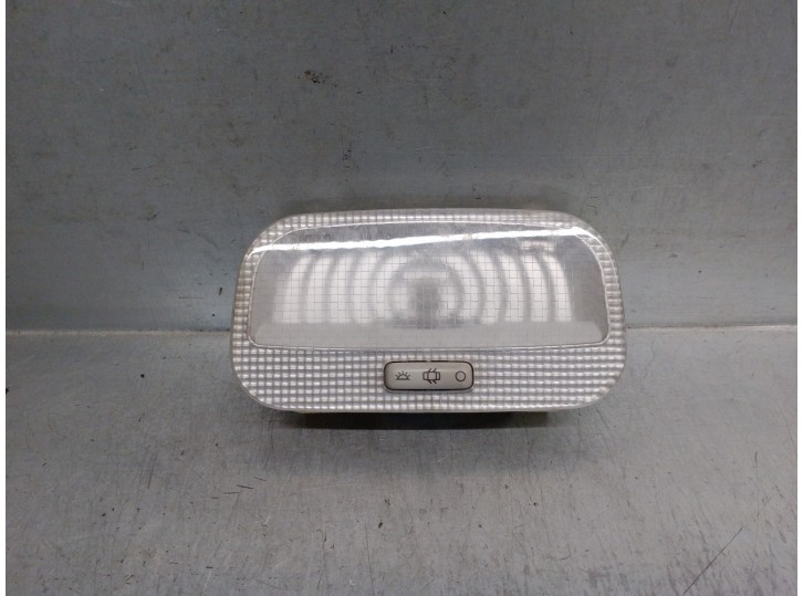 Recambio de luz interior para peugeot 5008 active referencia OEM IAM 9682063980 