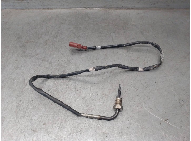 Replacement sensor for Volkswagen Golf VII Lim. (BQ1) 1.6 TDI OEM IAM reference 04L906088DH 