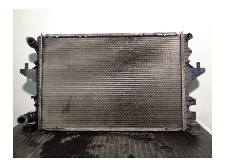 Recambio de radiador agua para volkswagen t5 transporter/furgoneta 2.5 tdi referencia OEM IAM 7H0121253 BEHR