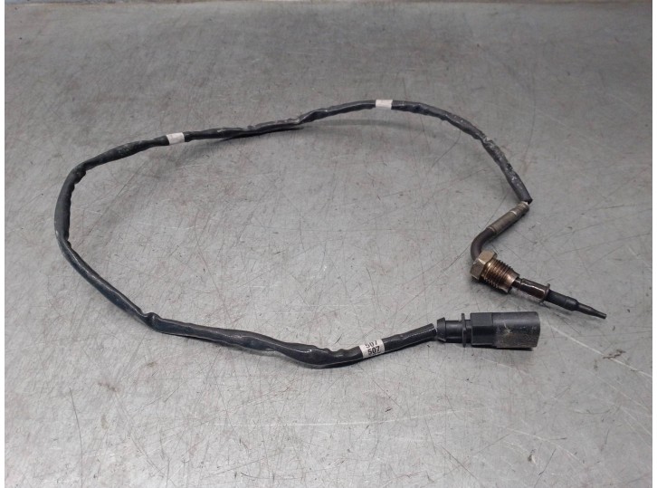 Replacement sensor for Volkswagen Golf VII Lim. (BQ1) 1.6 TDI OEM IAM reference 04L906088BD 