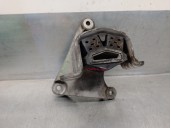 Replacement engine mount for Volkswagen T5 Transporter/Van 2.5 TDI OEM IAM reference 7H0399151H 