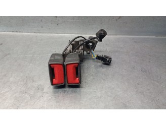 Recambio de enganche cinturon trasero izquierdo para cupra formentor (km7, kmp) 1.5 tsi referencia OEM IAM 5FA857739 5FA857739 