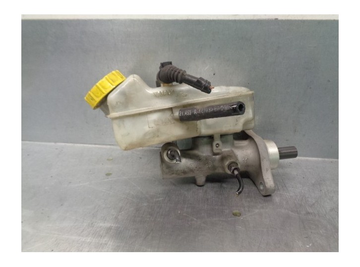 Recambio de bomba freno para volkswagen t5 transporter/furgoneta 2.5 tdi referencia OEM IAM 7L0611019E  