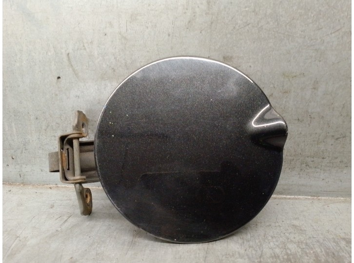 Recambio de tapa exterior combustible para jeep compass 2.0 crd cat referencia OEM IAM 05074082AB  