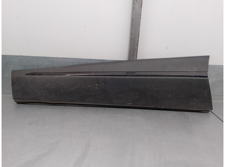 Recambio de molduras delanteras para renault captur 1.5 dci diesel fap energy referencia OEM IAM 808773776R 