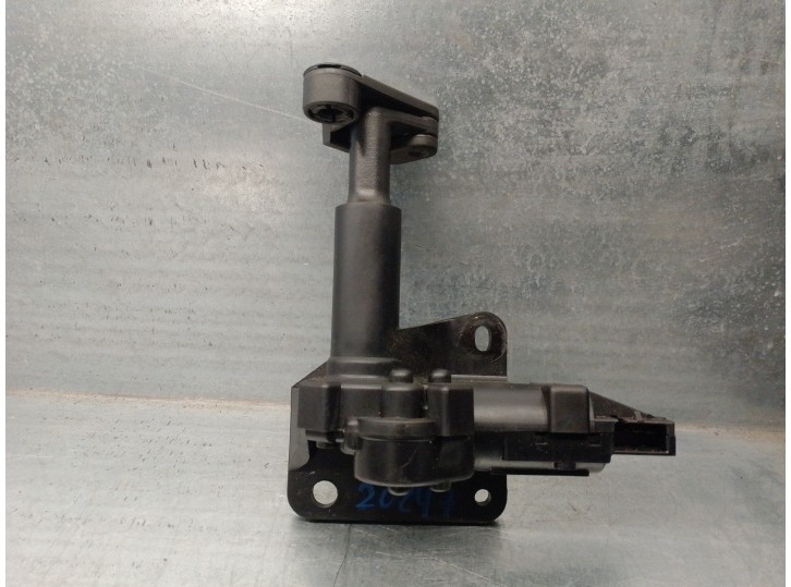 Replacement window regulator motor for Chrysler Voyager (RG) 2.4 CAT OEM IAM reference 04717606AB 68832D 