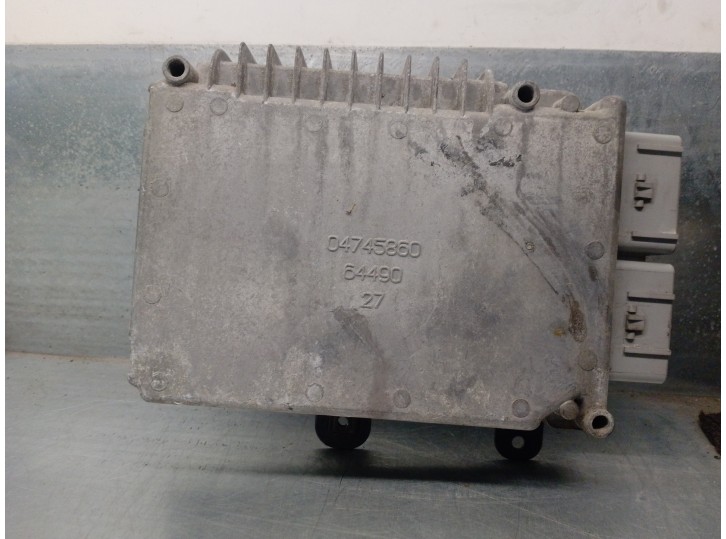 Replacement engine control unit (ECU) for chrysler voyager (rg) 2.4 cat OEM IAM reference P04748415AI 04745860 
