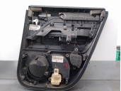 Recambio de guarnecido puerta trasera izquierda para jeep compass 2.0 crd cat referencia OEM IAM 1MB131DVAA  5 PUERTAS