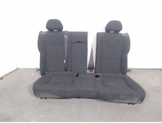 Recambio de asientos traseros para volvo v40 hatchback (525) d2 referencia OEM IAM 39822060 39822060 