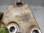 Replacement right engine mount for SsangYong XLV SUV e-XGi 160 OEM IAM reference 2072535000 