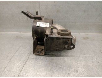 Recambio de soporte motor izquierdo para ssangyong xlv suv e-xgi 160 referencia OEM IAM XG2678303 