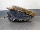 Replacement right headlight for Volkswagen Amarok (2HB) 2.0 TDi OEM IAM reference 2H1941016H ARTEB 4 DOORS