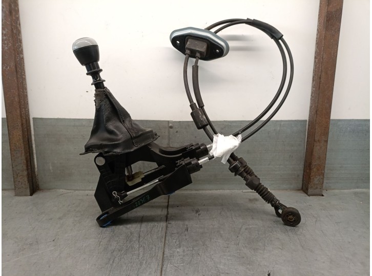 Recambio de palanca cambio para ssangyong xlv suv e-xgi 160 referencia OEM IAM 161124151323  