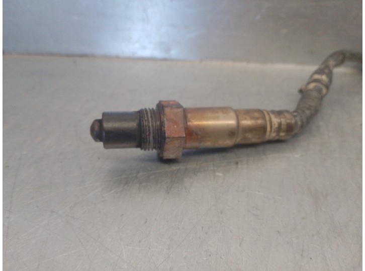 Recambio de sonda lambda para volkswagen amarok (2hb) 2.0 tdi referencia OEM IAM 03L906262 0281004160 BOSCH