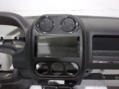 Recambio de salpicadero para jeep compass 2.0 crd cat referencia OEM IAM 1HM451DVAB NEGRO 