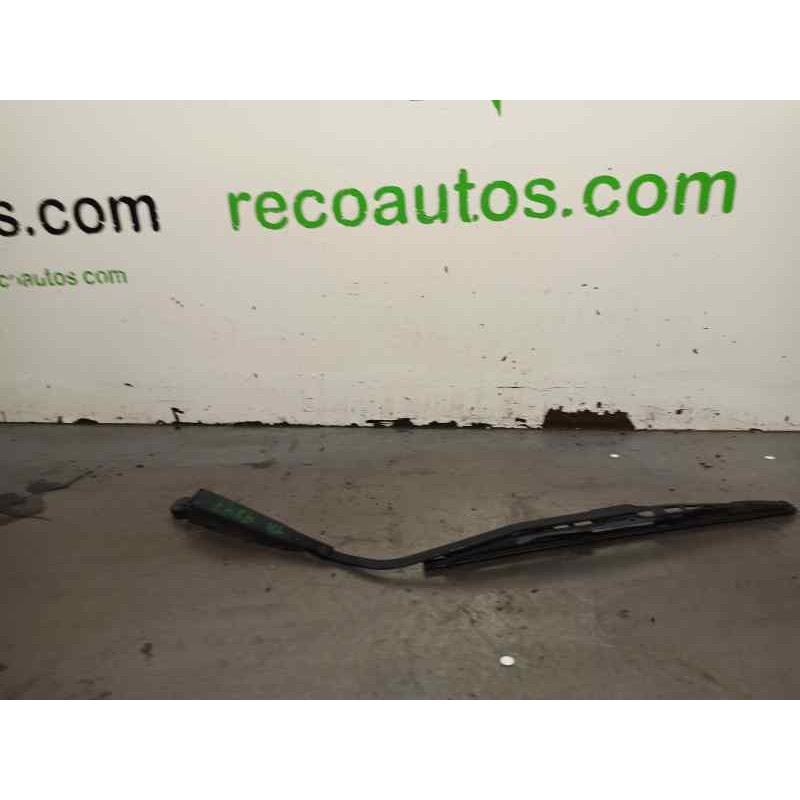 Recambio de brazo limpia trasero para opel agila básico referencia OEM IAM 3882083E00  