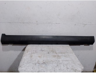 Recambio de faldon lateral para ssangyong xlv suv e-xgi 160 referencia OEM IAM 7956035000  