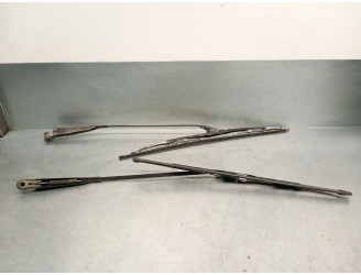 Recambio de brazo limpia delantero derecho para talbot solara 1.6 referencia OEM IAM 6J2 