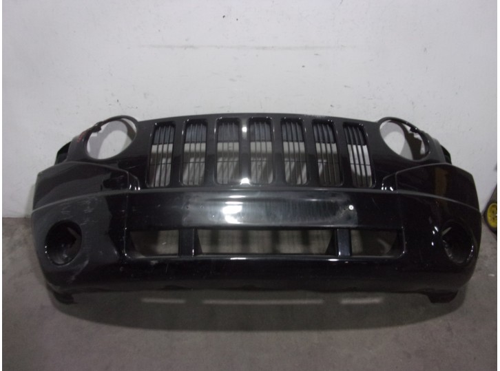 Recambio de paragolpes delantero para jeep compass 2.0 crd cat referencia OEM IAM 68002271AB NEGRO 