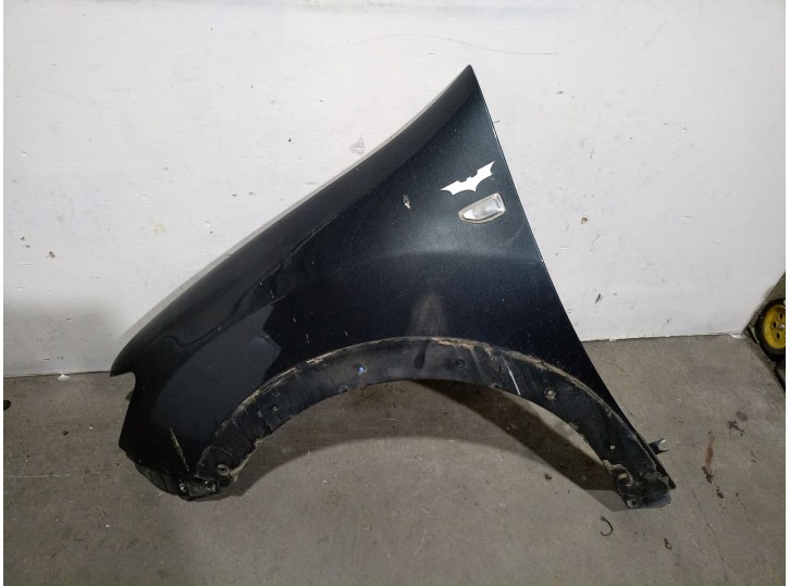 Recambio de aleta delantera izquierda para dacia sandero ii 0.9 tce cat referencia OEM IAM 631013661R 631013661R 