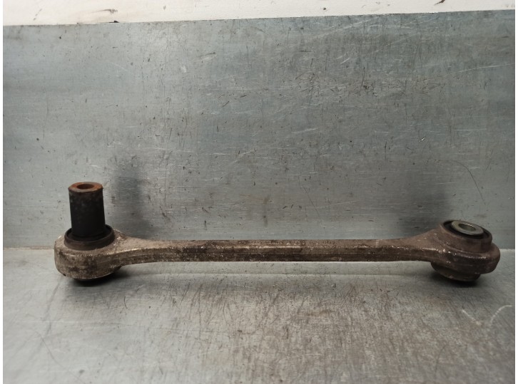 Replacement rear right upper suspension arm for Audi A8 (D2) 4.2 V8 32V OEM IAM reference 4D0501529F 