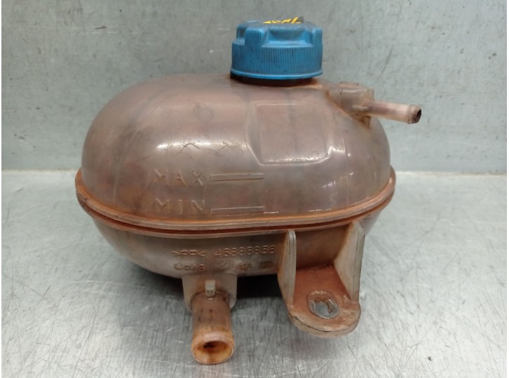 Recambio de deposito expansion para fiat 500 (312_) 1.3 d multijet (312axb1a) referencia OEM IAM 46836856  
