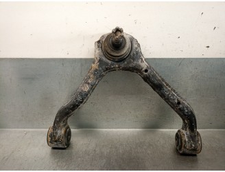 Recambio de brazo suspension superior delantero derecho para ssangyong actyon sports i (qj) 2.0 xdi referencia OEM IAM 444020900