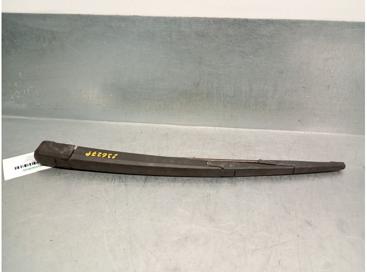 Recambio de brazo limpia trasero para opel zafira tourer 1.6 cdti dpf referencia OEM IAM 13256925 13256925 